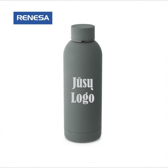 Gertuvės gumos paviršiumi su reklaminiu užrašu